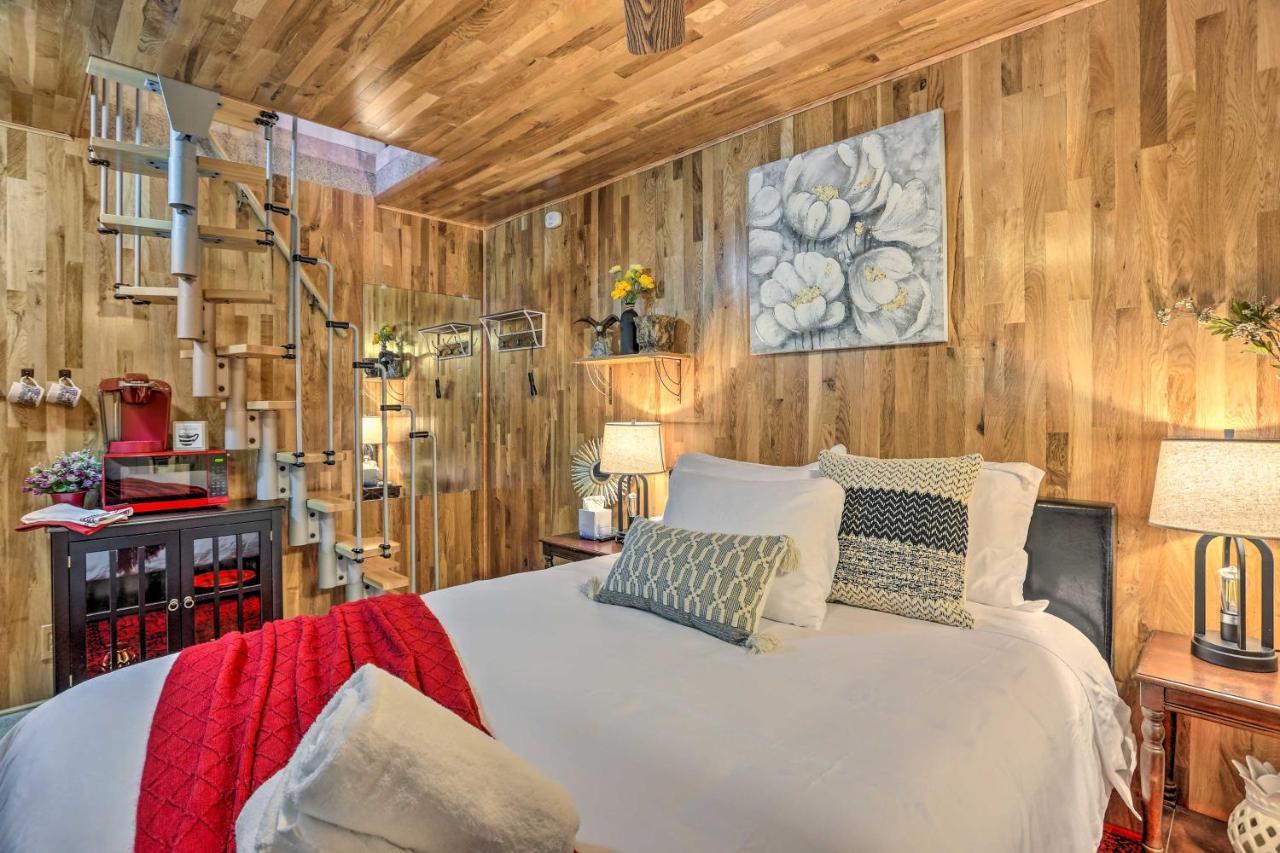 Boho Crestline Cabin, 1 Mile To Lake Gregory! Екстериор снимка